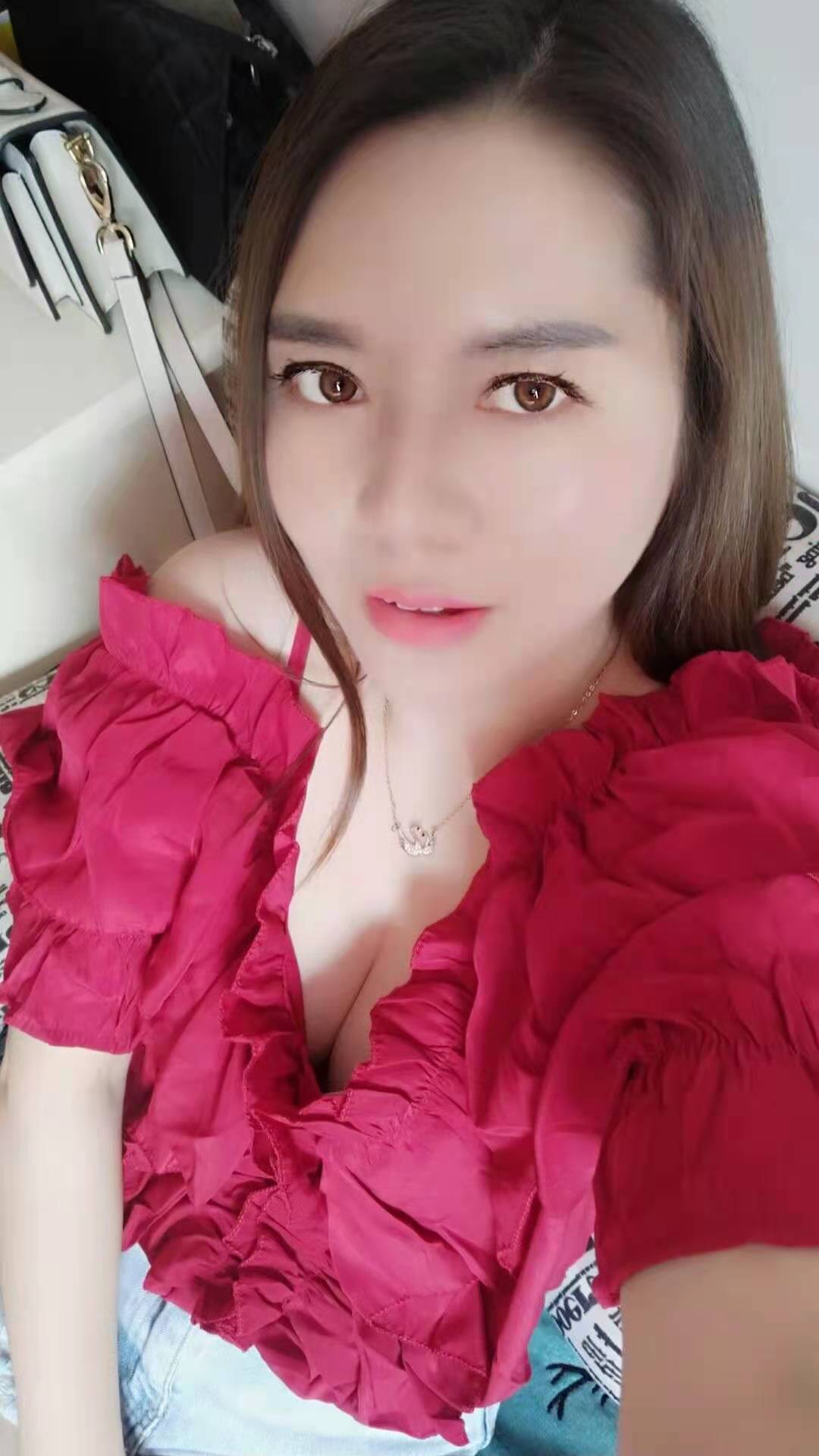 滨江大胸最低价泄火专用